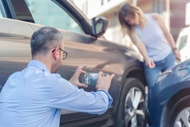 Professional Commercial Auto Insurance technician working in Harrah, OK